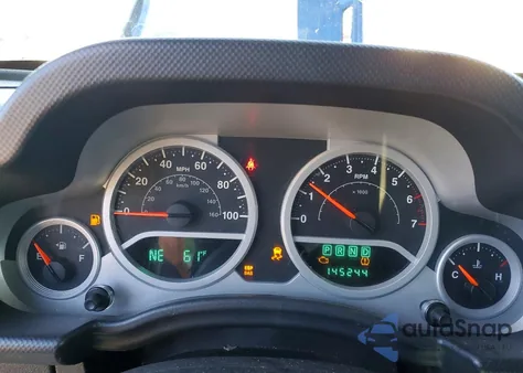 2010 Jeep Wrangler Sport из США, поврежденный, VIN 1J4AA2D10AL230227